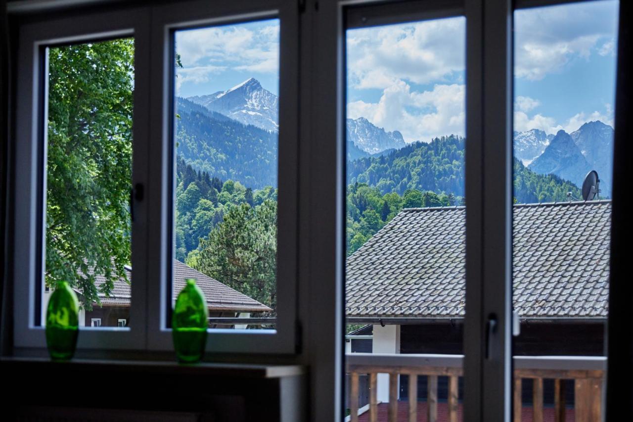 Ferienwohnung Reintal Mit Sauna Fuer 2-6 Personen 110 Qm Garmisch-Partenkirchen Dış mekan fotoğraf